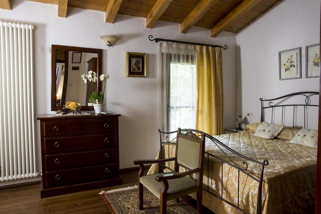 B&B Borsi Monzambano Bagian luar foto